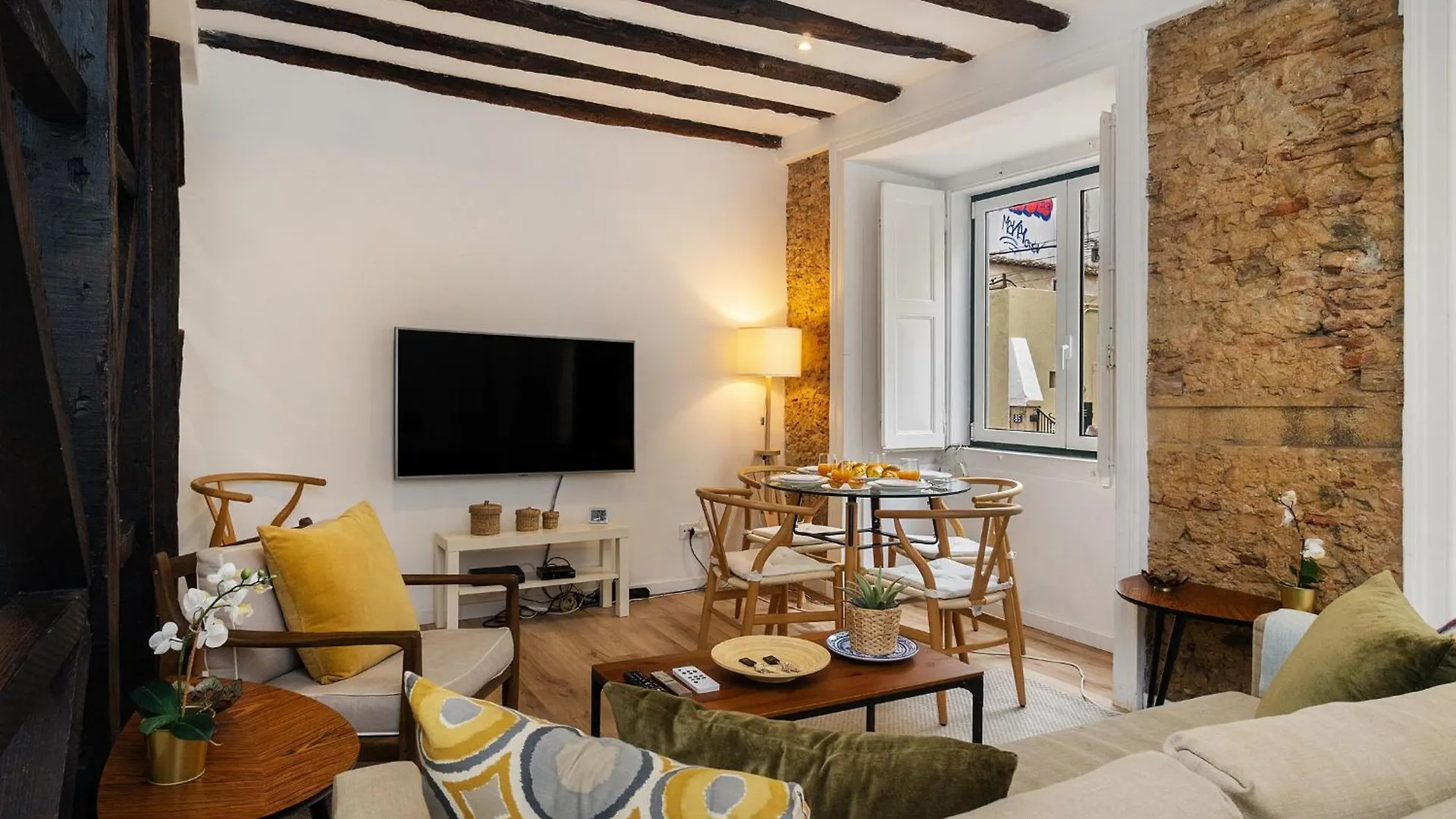 Whome | Sao Vicente Deluxe Apartment Lisbon