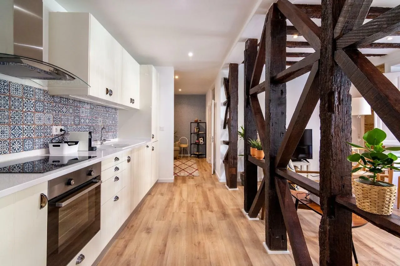 Whome | Sao Vicente Deluxe Apartment Lisbon